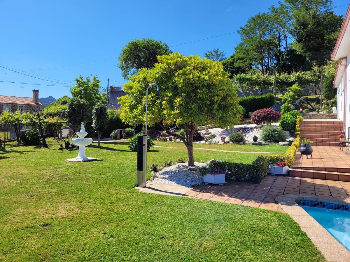 Casa Tarrio Con Piscina - Santiago De Compostela Villa Boqueixon Buitenkant foto
