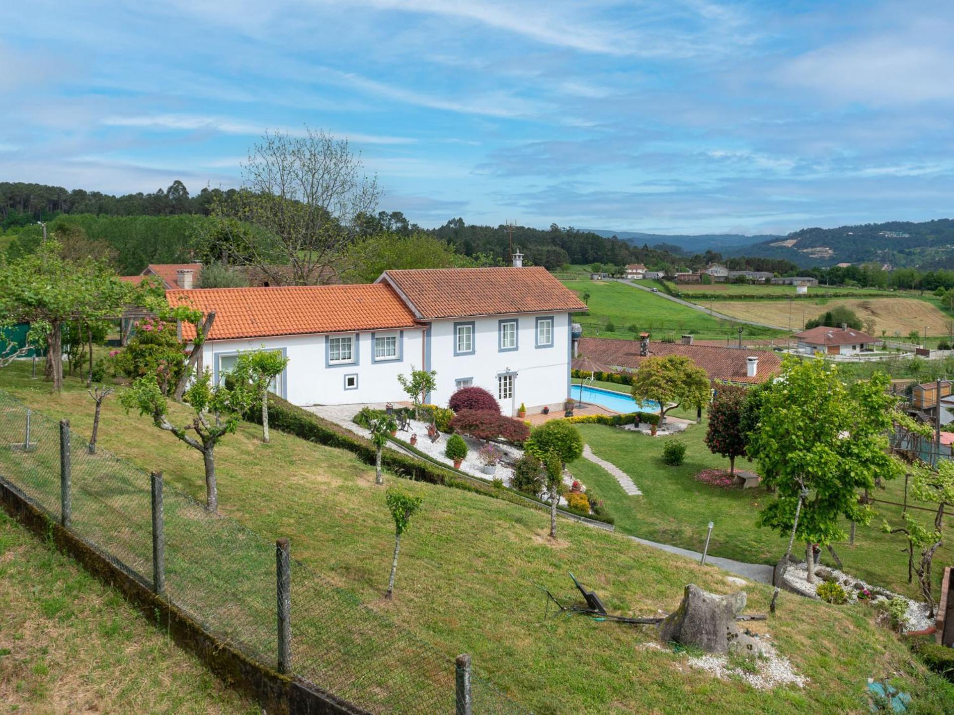 Casa Tarrio Con Piscina - Santiago De Compostela Villa Boqueixon Buitenkant foto