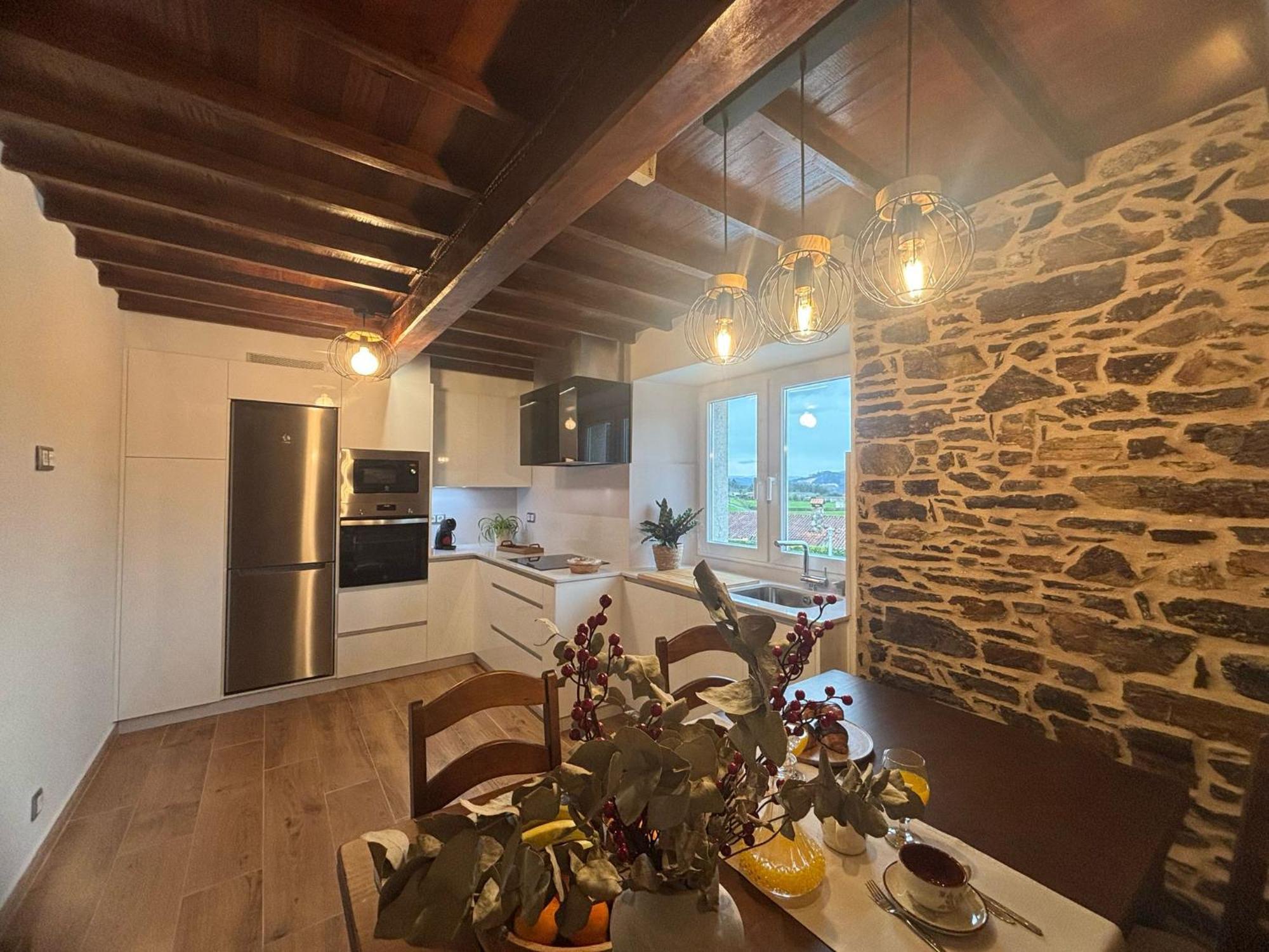 Casa Tarrio Con Piscina - Santiago De Compostela Villa Boqueixon Buitenkant foto