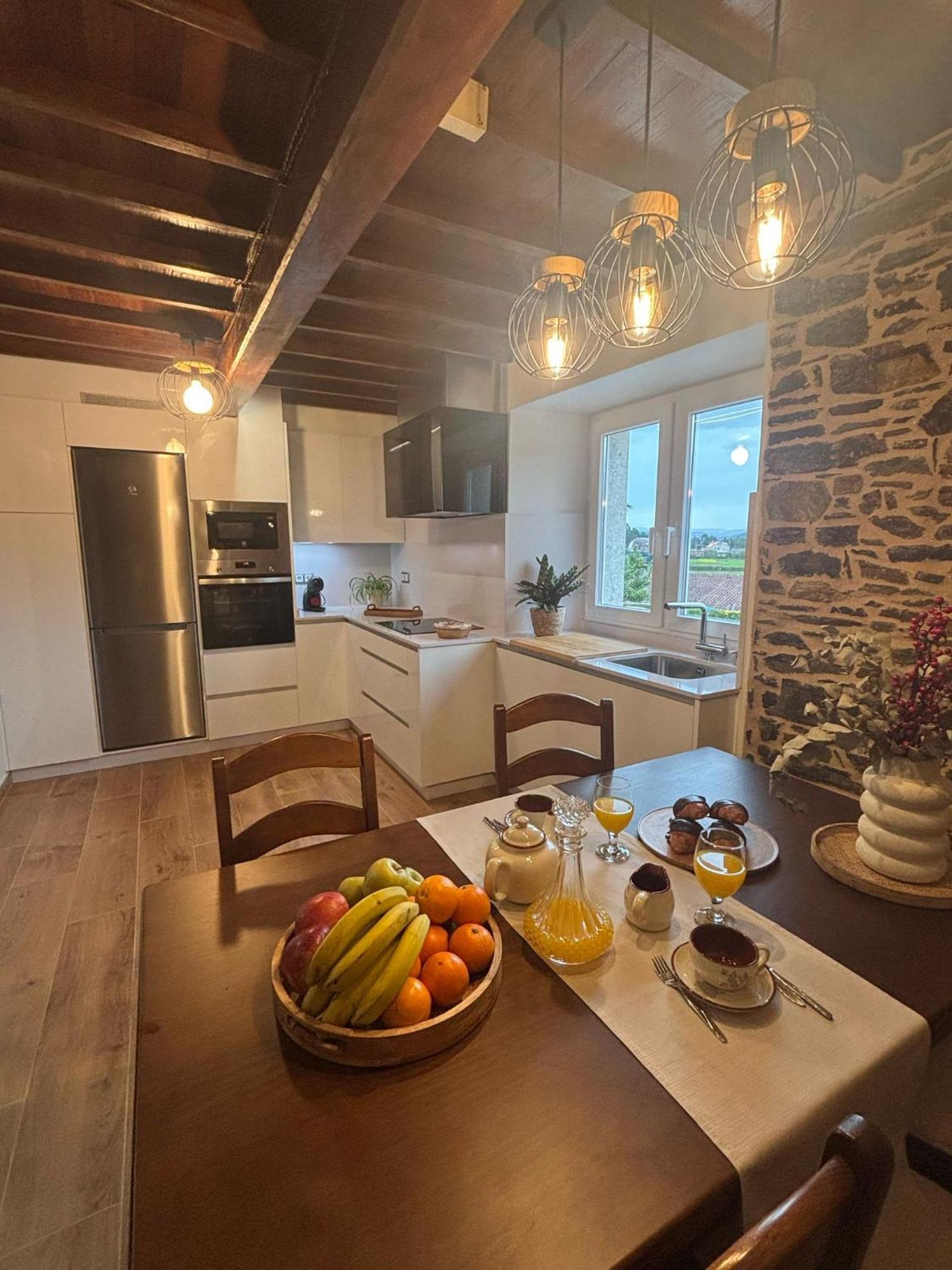 Casa Tarrio Con Piscina - Santiago De Compostela Villa Boqueixon Buitenkant foto